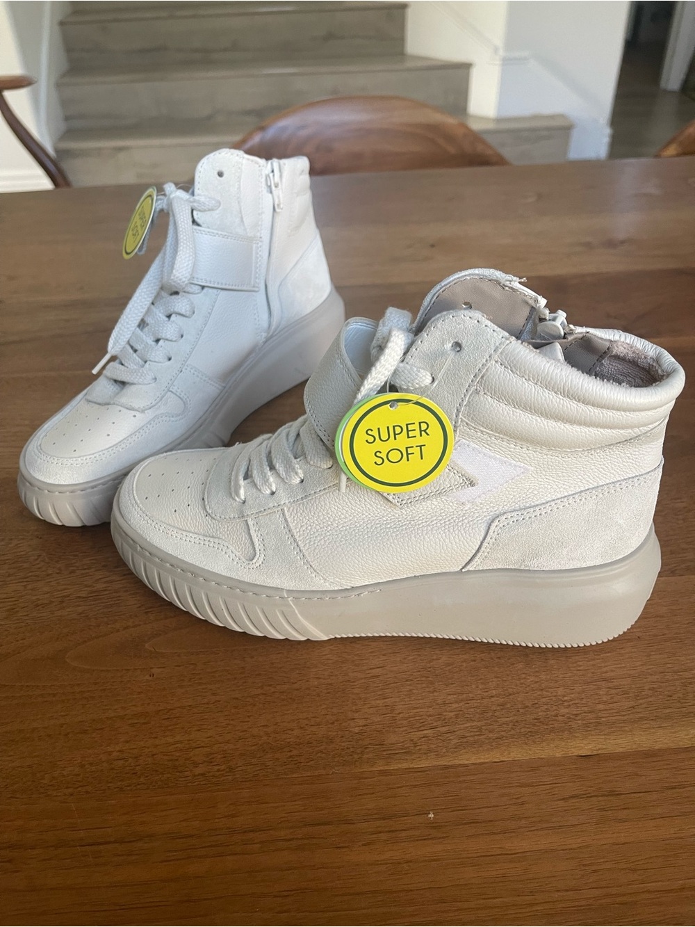 Paul Green Women’s White High-Top Sneakers 6.5 New
